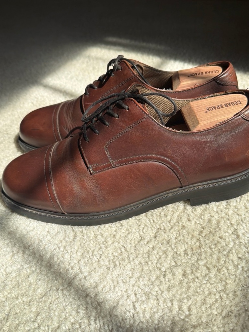 G.H. Bass & Co. Men's Brown Leather Cap-Toe Derby Oxfords